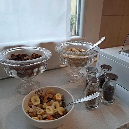 مبيت وإفطار 051 غرفة مع وجبة الإفطار 5*