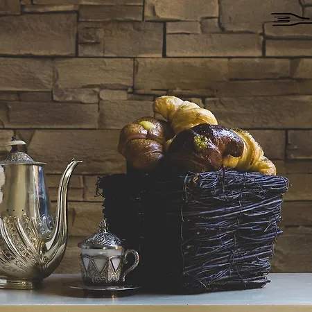 مبيت وإفطار 051 غرفة مع وجبة الإفطار 5* بولونيا