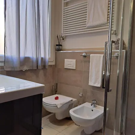 051비앤비 룸 앤 브랙퍼스트 B&B 볼로냐